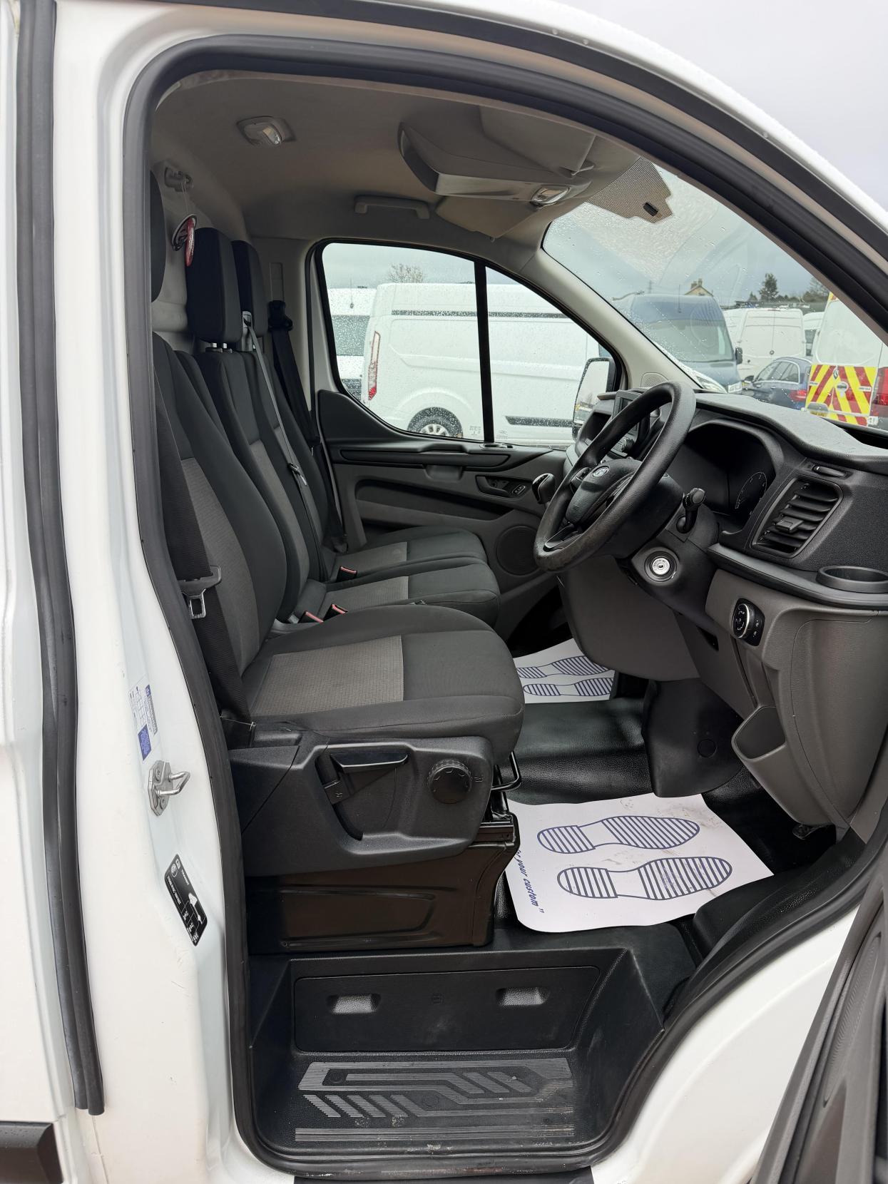 Used Ford Transit Custom 2020 for sale - 77536402: Photo 11