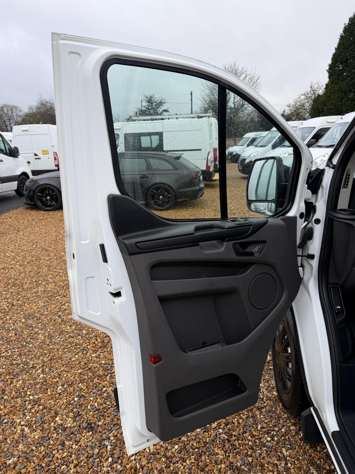 Used Ford Transit Custom 2020 for sale - 77536402: Photo 14