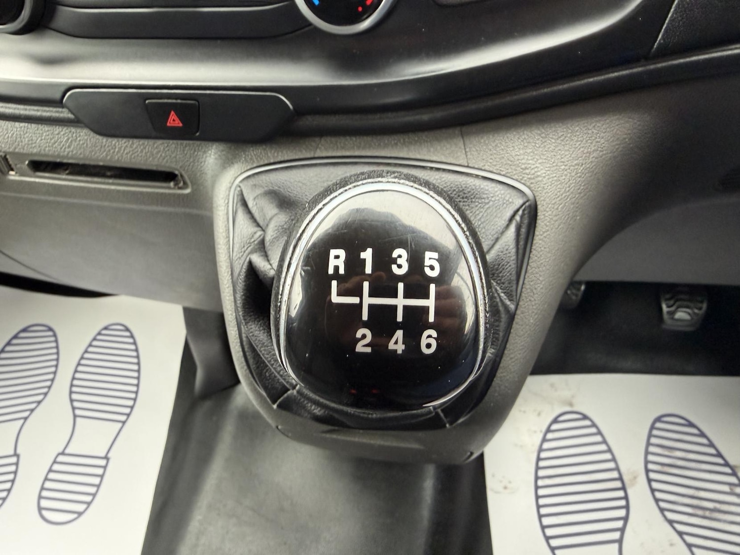 Used Ford Transit Custom 2020 for sale - 77536402: Photo 25