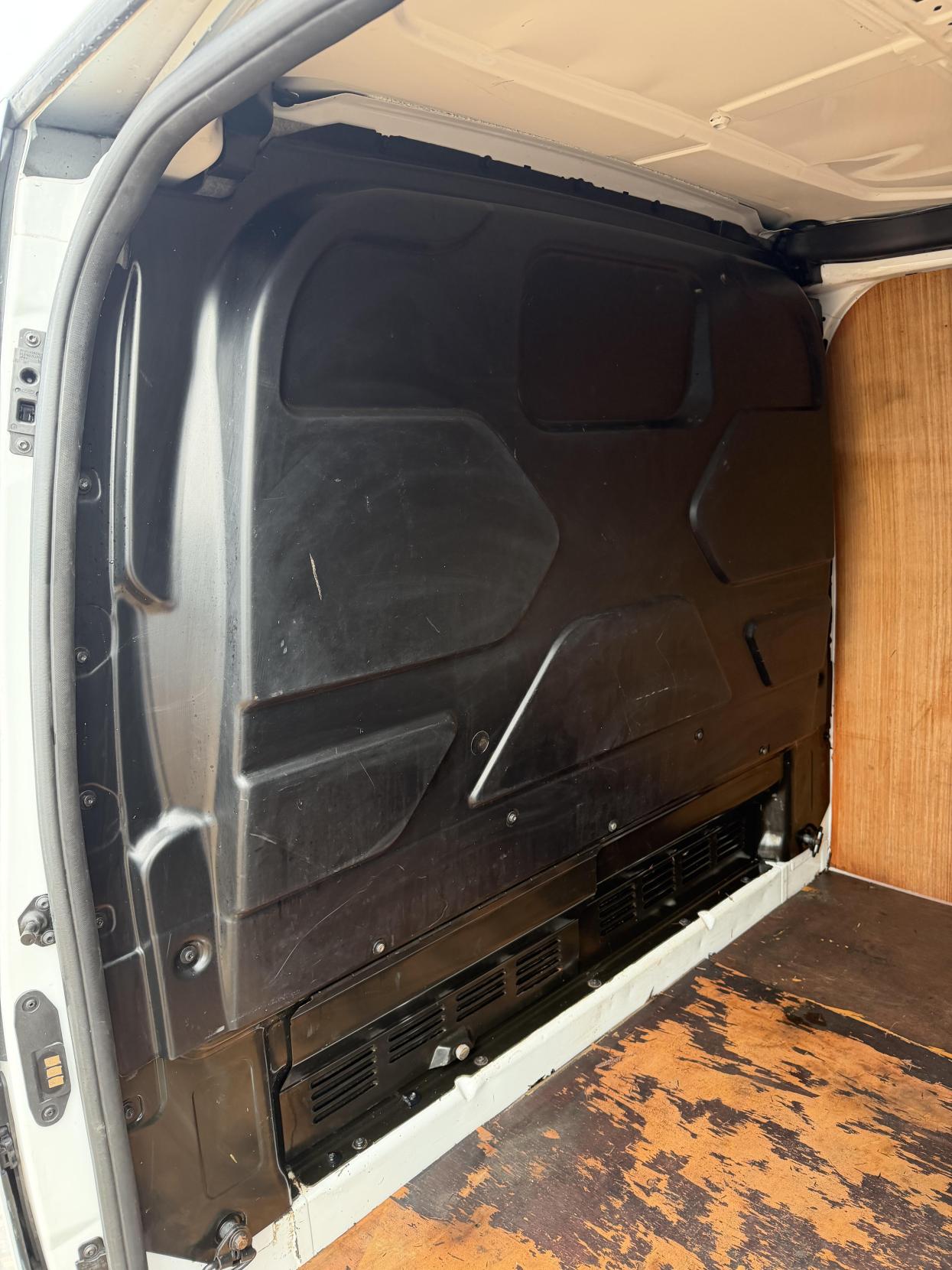 Used Ford Transit Custom 2020 for sale - 77536402: Photo 32