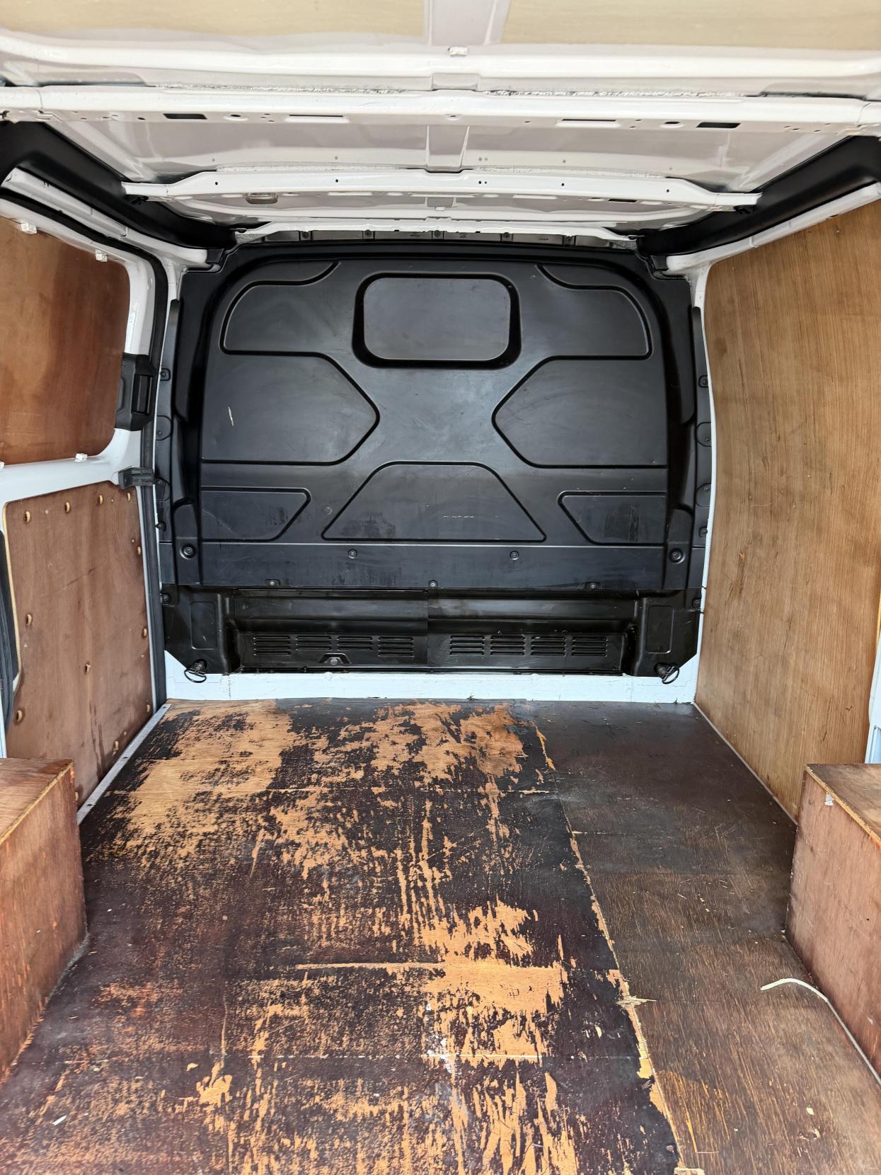 Used Ford Transit Custom 2020 for sale - 77536402: Photo 37