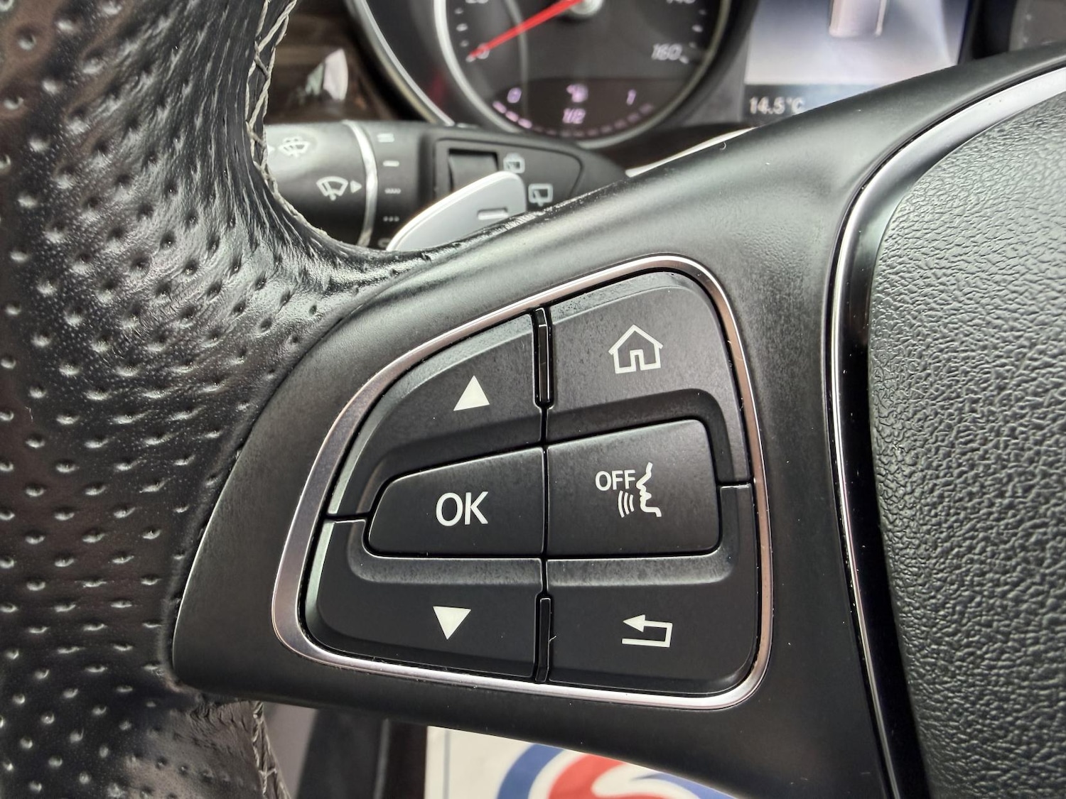 Used Mercedes-Benz V-Class 2020 for sale - 77822692: Photo 19