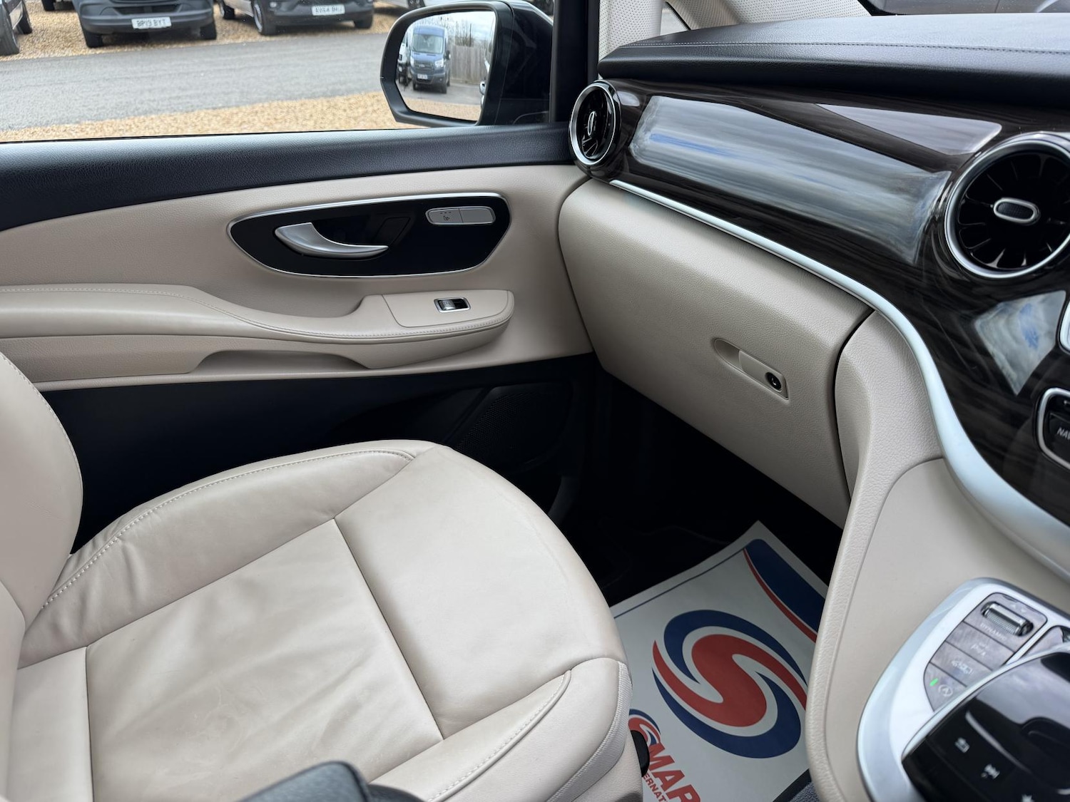 Used Mercedes-Benz V-Class 2020 for sale - 77822692: Photo 36