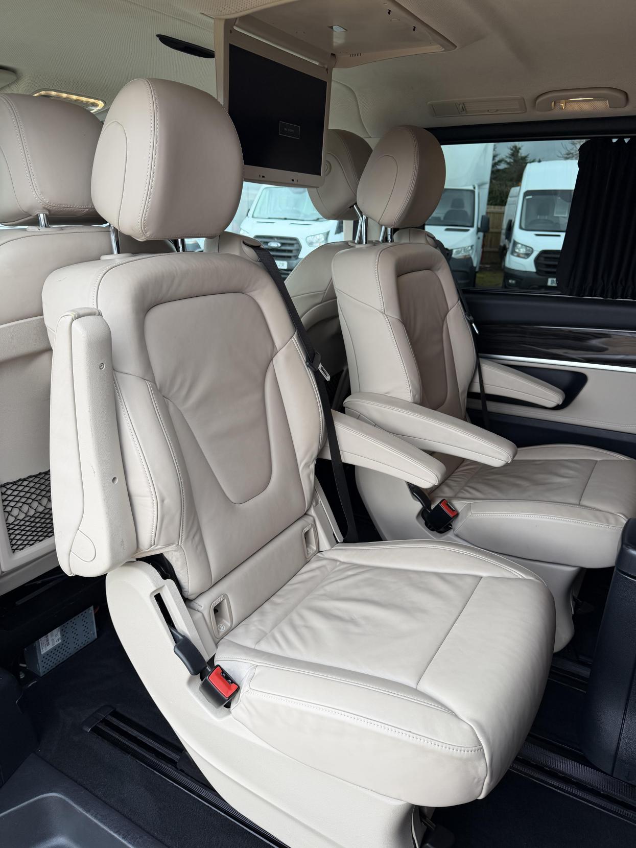 Used Mercedes-Benz V-Class 2020 for sale - 77822692: Photo 40