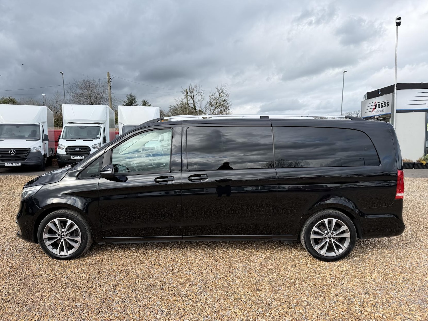 Used Mercedes-Benz V-Class 2020 for sale - 77822692: Photo 5