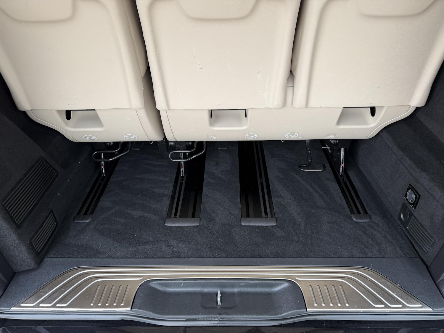 Used Mercedes-Benz V-Class 2020 for sale - 77822692: Photo 59