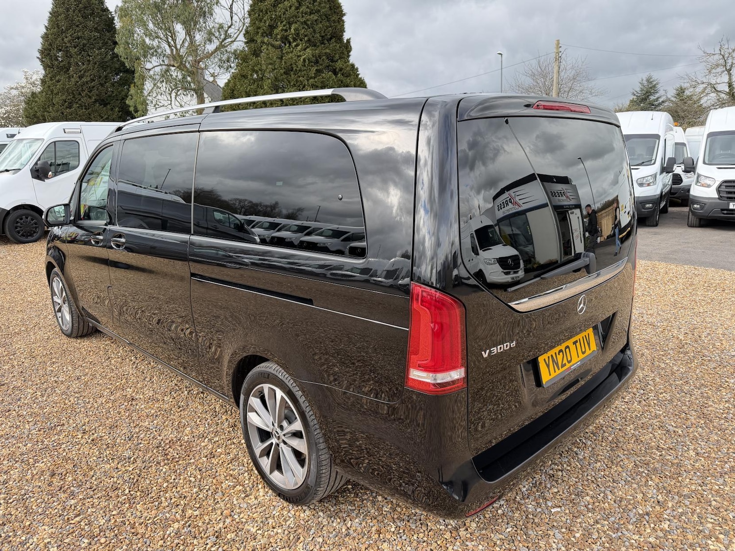 Used Mercedes-Benz V-Class 2020 for sale - 77822692: Photo 6