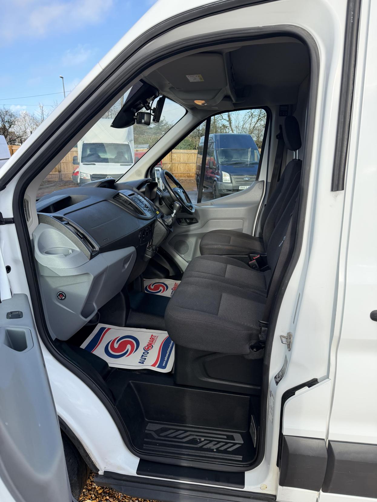 Used Ford Transit 2019 for sale - 77242016: Photo 13