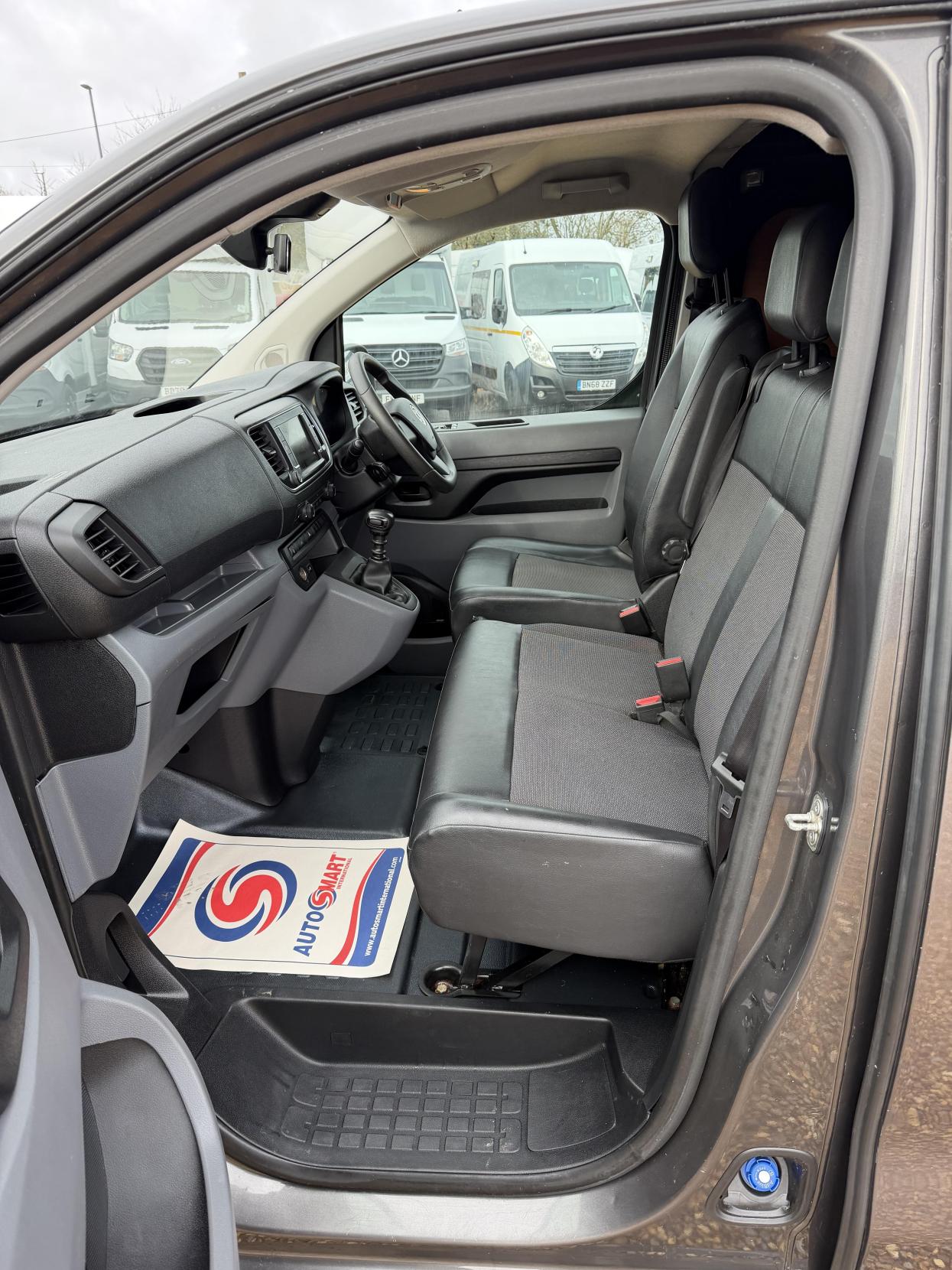 Used Vauxhall Vivaro 2019 for sale - 77536395: Photo 13