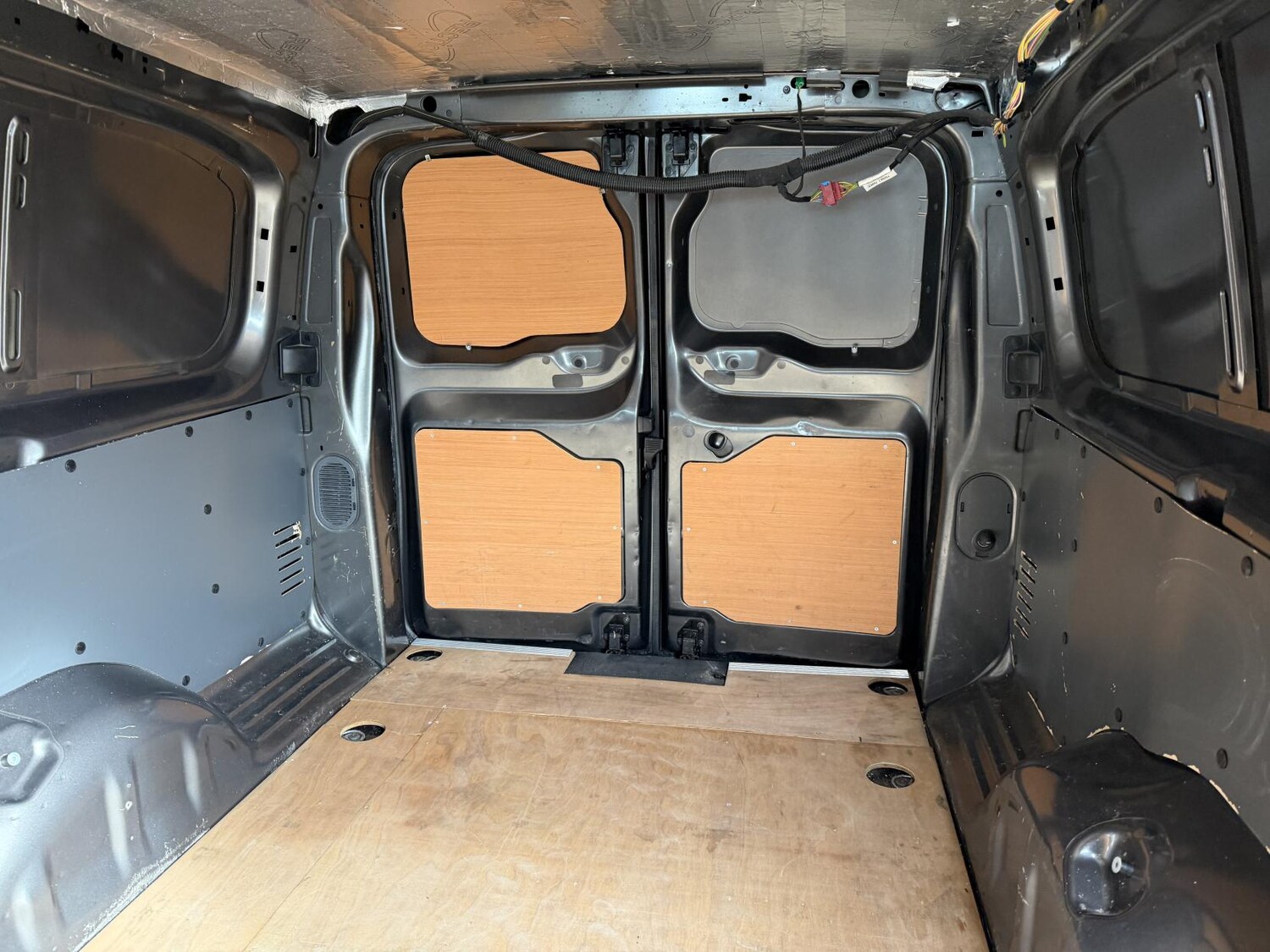 Used Vauxhall Vivaro 2019 for sale - 77536395: Photo 32