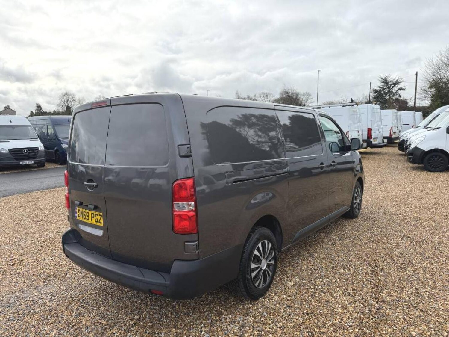 Used Vauxhall Vivaro 2019 for sale - 77536395: Photo 8