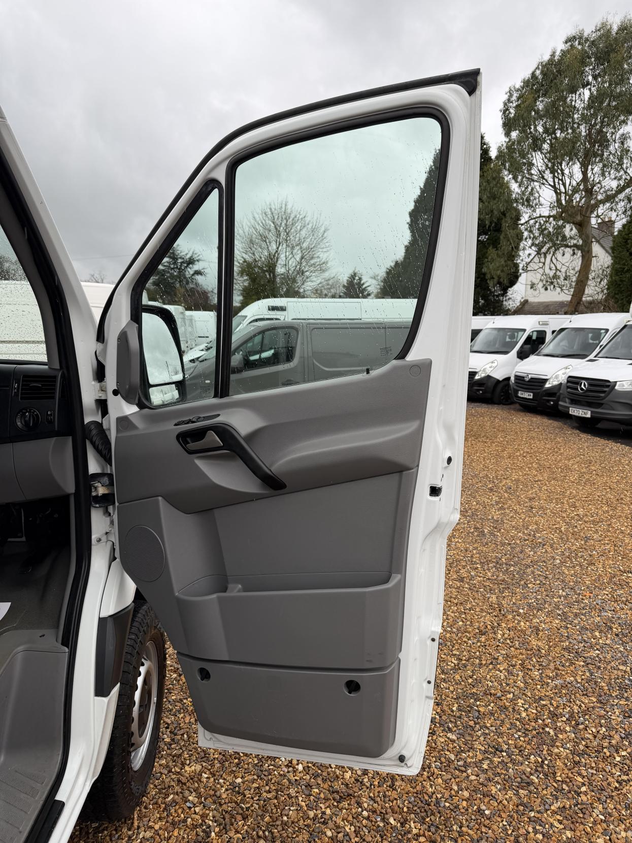 Used Mercedes-Benz Sprinter 2011 for sale - 77619409: Photo 12