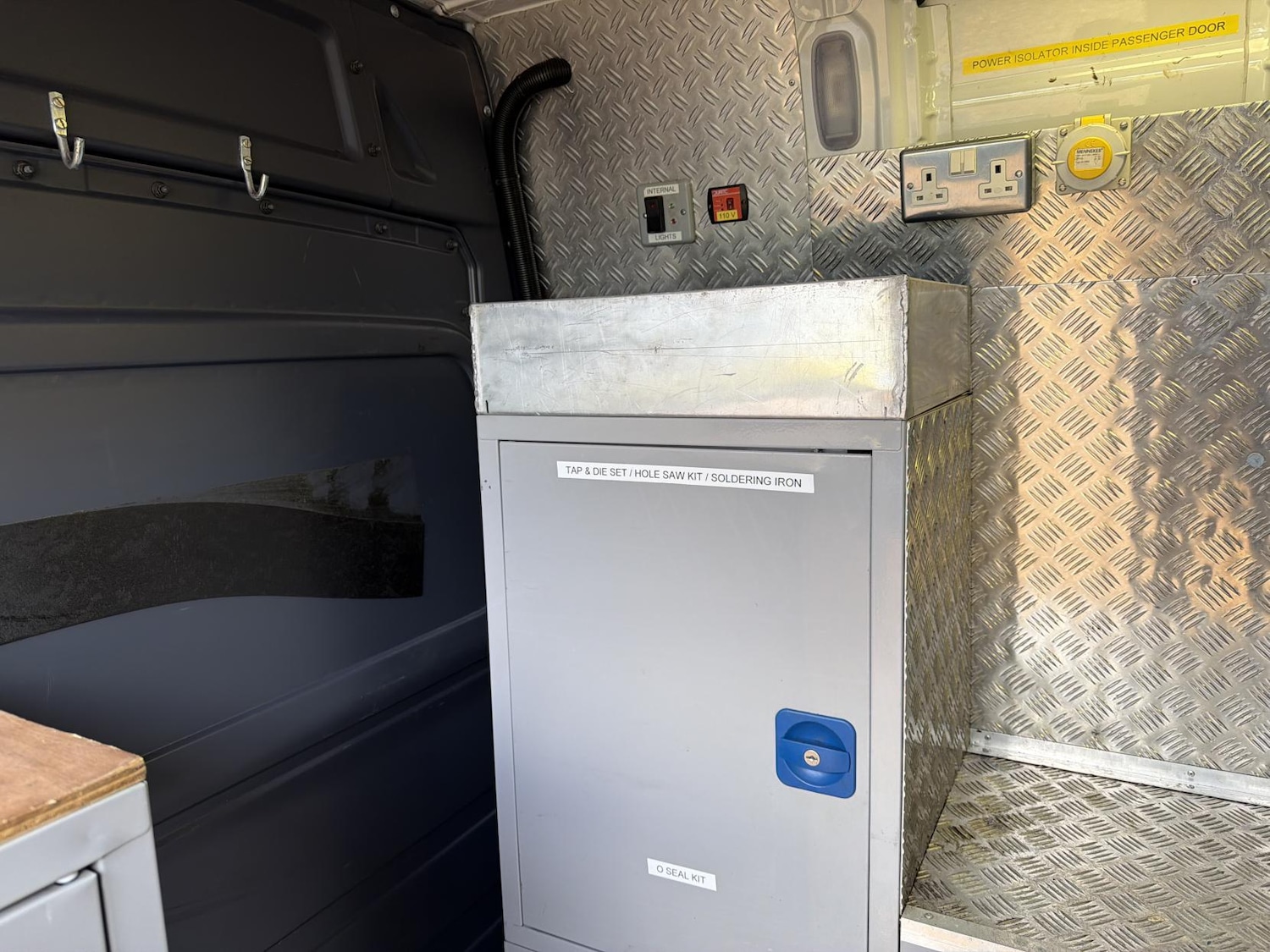 Used Mercedes-Benz Sprinter 2011 for sale - 77619409: Photo 48