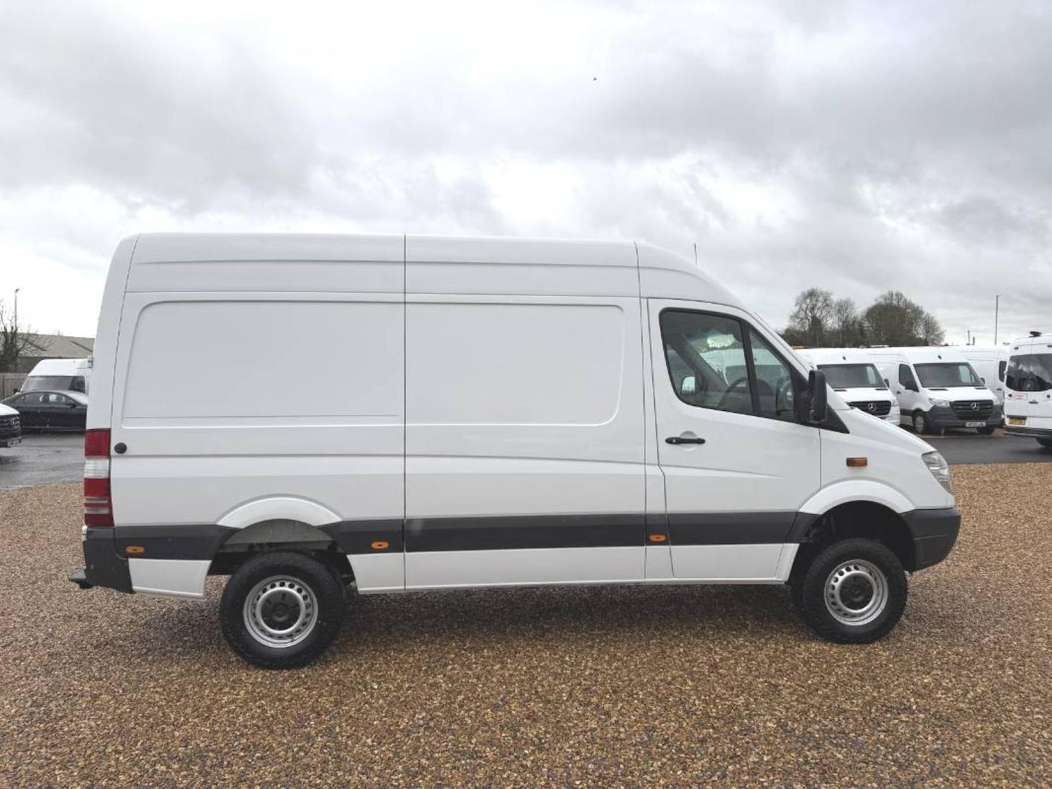 Used Mercedes-Benz Sprinter 2011 for sale - 77619409: Photo 9