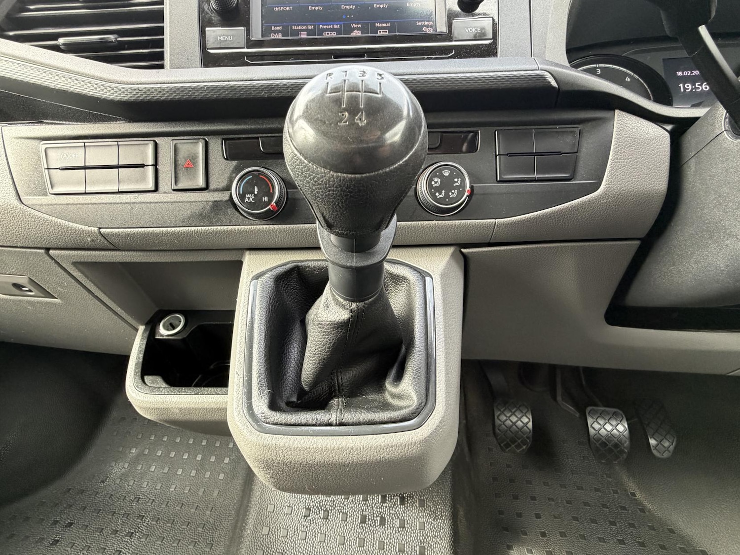 Used Volkswagen Transporter 2021 for sale - 78133881: Photo 15