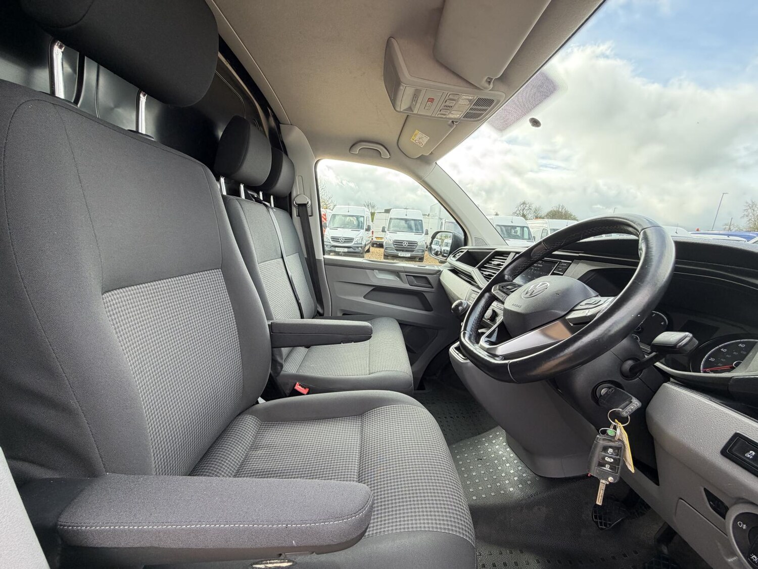 Used Volkswagen Transporter 2021 for sale - 78133881: Photo 20