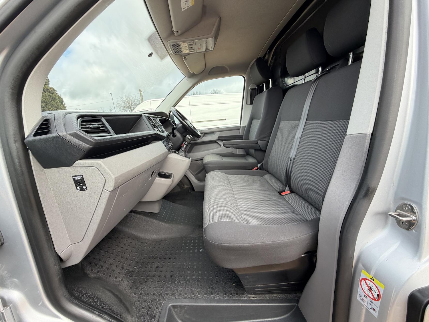 Used Volkswagen Transporter 2021 for sale - 78133881: Photo 29