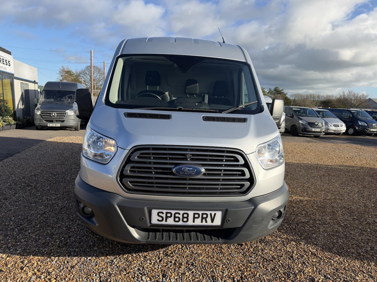 Used Ford Transit 2018 for sale - 76758993: Photo 2