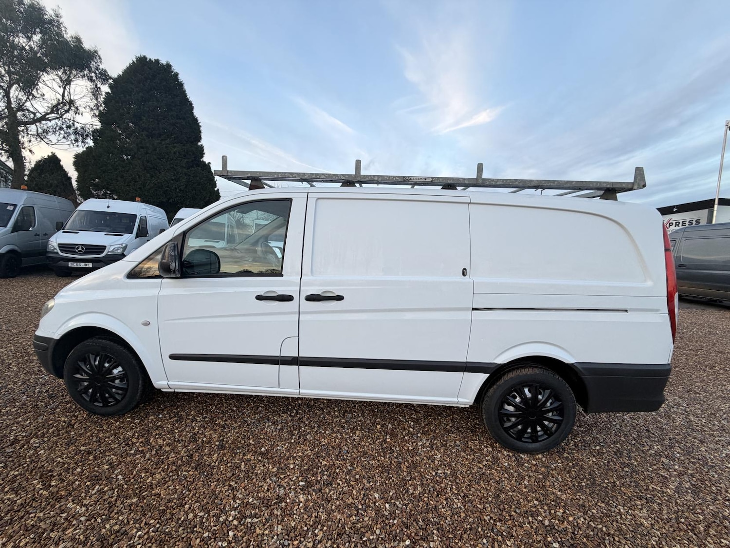 Used Mercedes-Benz Vito 2008 for sale - 76935568: Photo 3