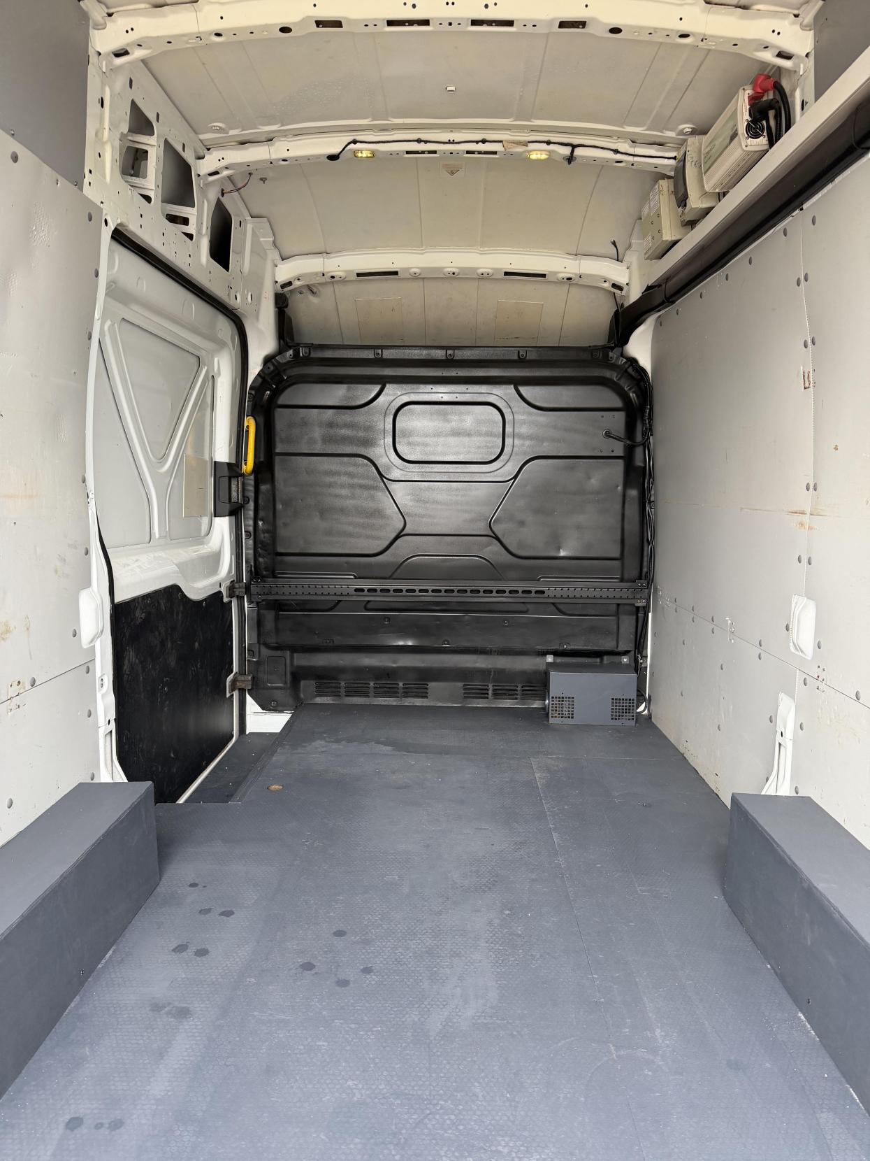 Used Ford Transit 2016 for sale - 77584949: Photo 45