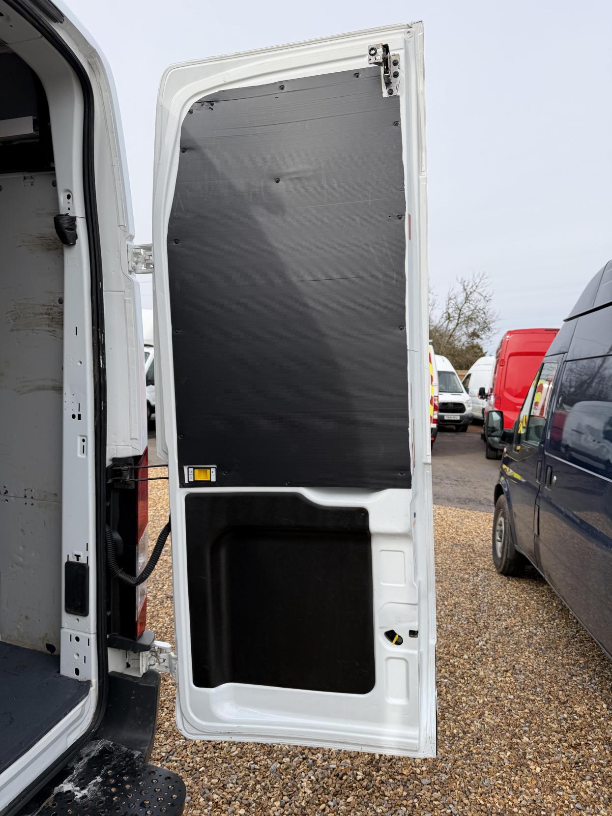 Used Ford Transit 2016 for sale - 77584949: Photo 48