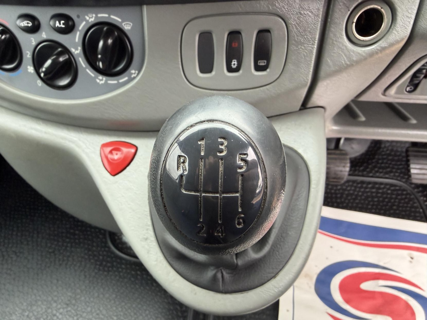 Used Renault Trafic 2011 for sale - 77329558: Photo 25