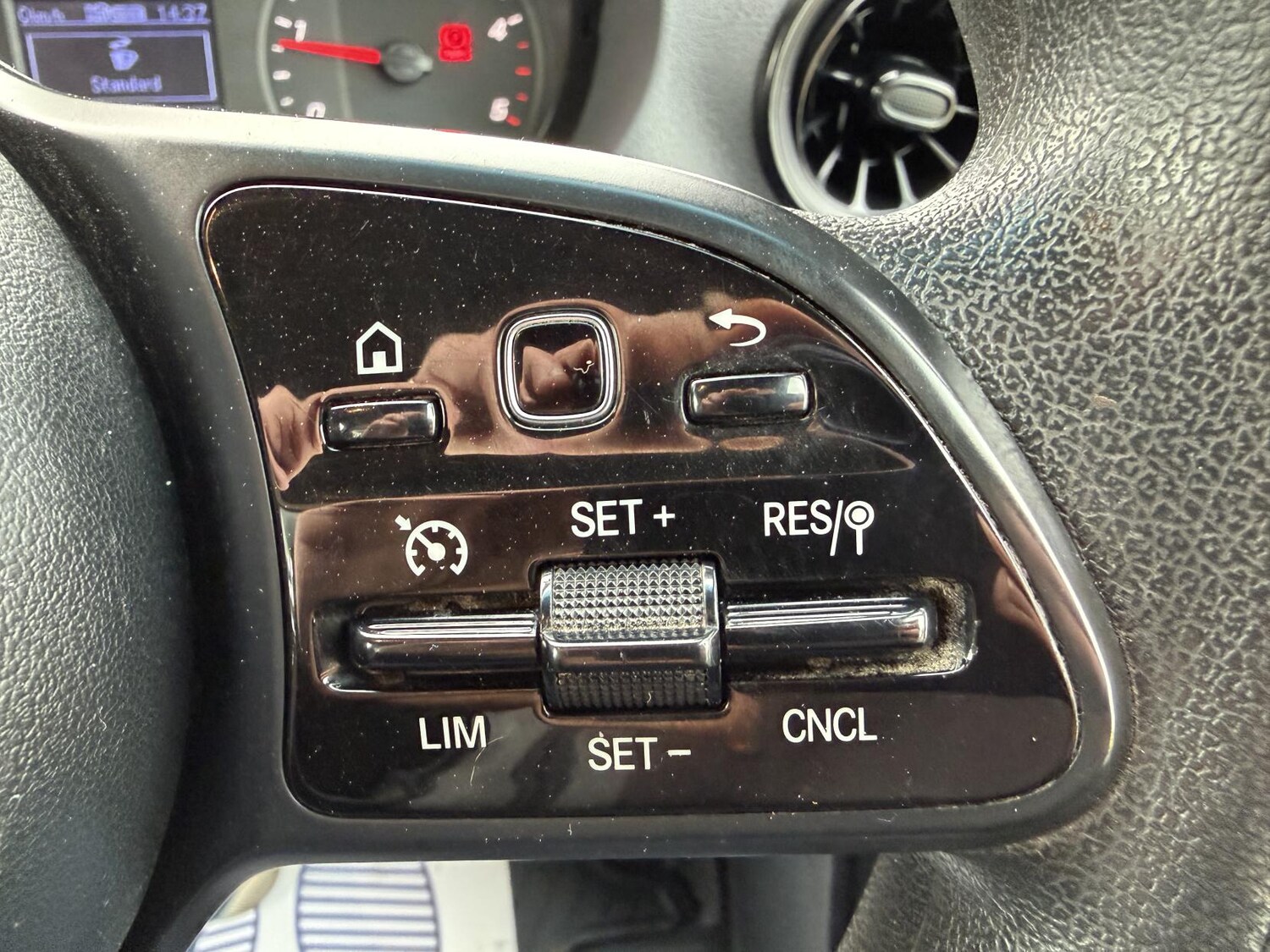 Used Mercedes-Benz Sprinter 2020 for sale - 77584950: Photo 35