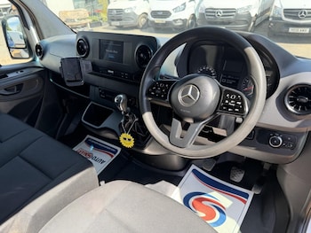 Used Mercedes-Benz Sprinter 2020 for sale - 79541334: Photo