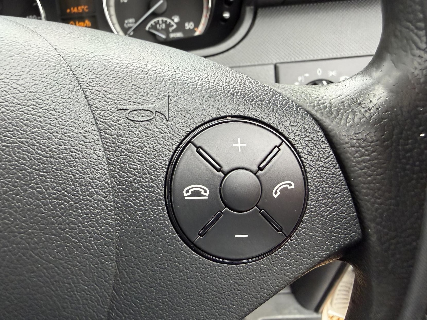 Used Mercedes-Benz Vito 2011 for sale - 76557332: Photo 21