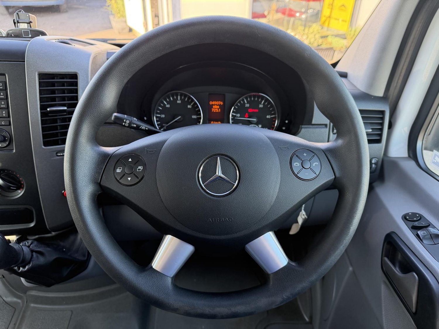 Used Mercedes-Benz Sprinter 2014 for sale - 77725409: Photo 21