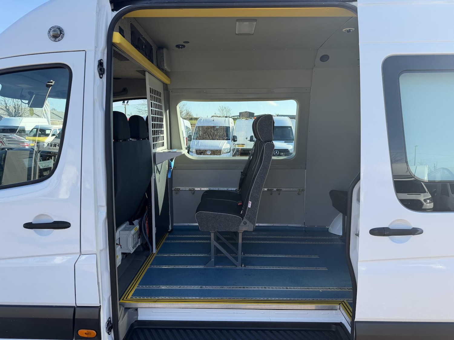 Used Mercedes-Benz Sprinter 2014 for sale - 77725409: Photo 35