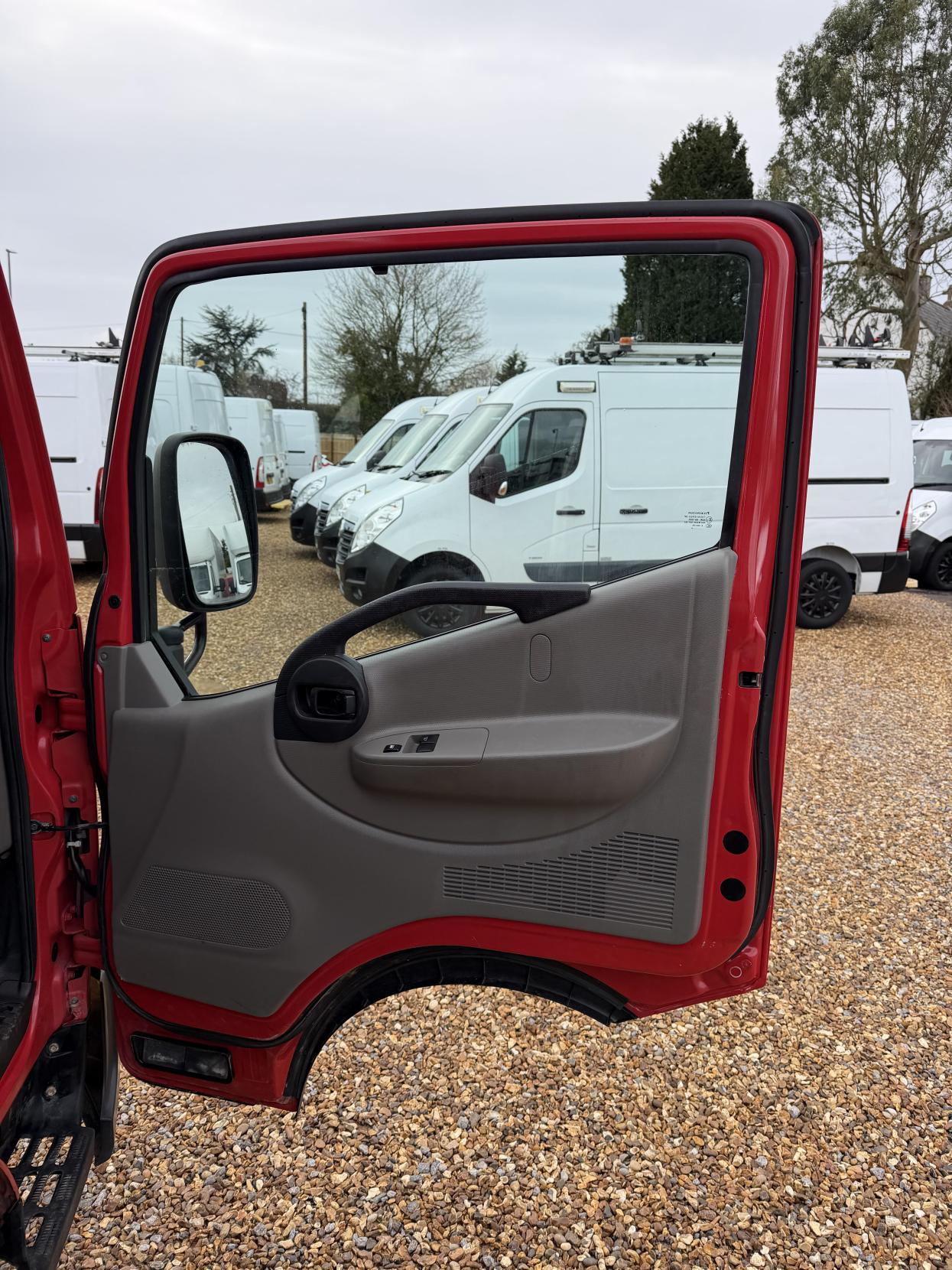 Used Nissan Cabstar 2016 for sale - 77536389: Photo 11