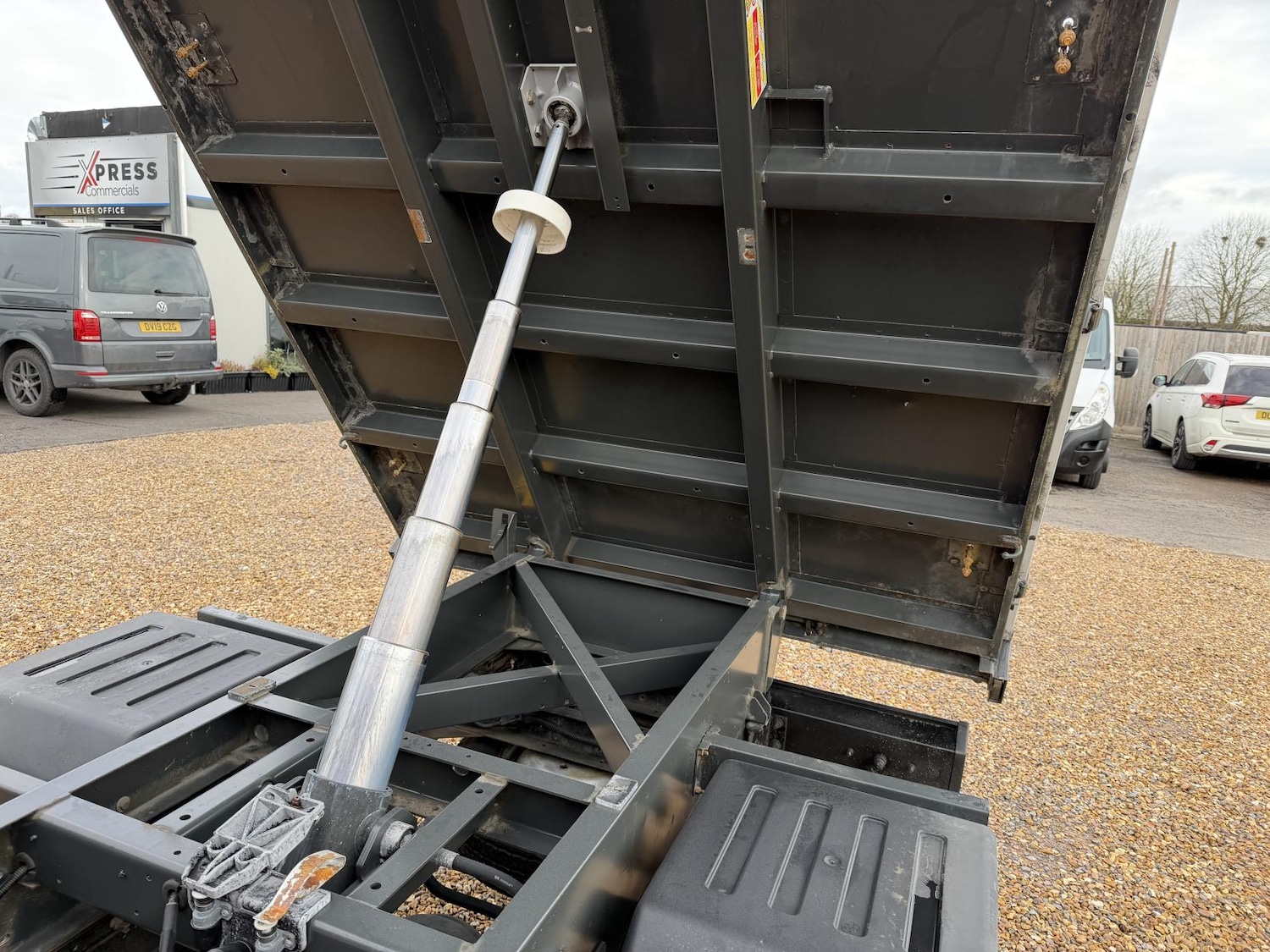 Used Nissan Cabstar 2016 for sale - 77536389: Photo 40