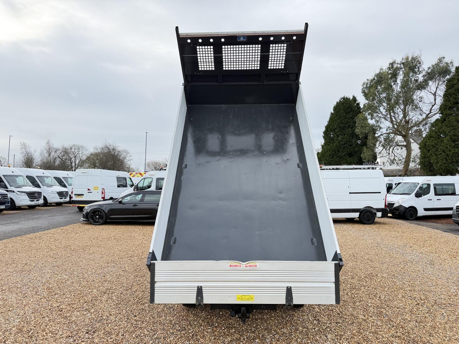 Used Nissan Cabstar 2016 for sale - 77536389: Photo 7