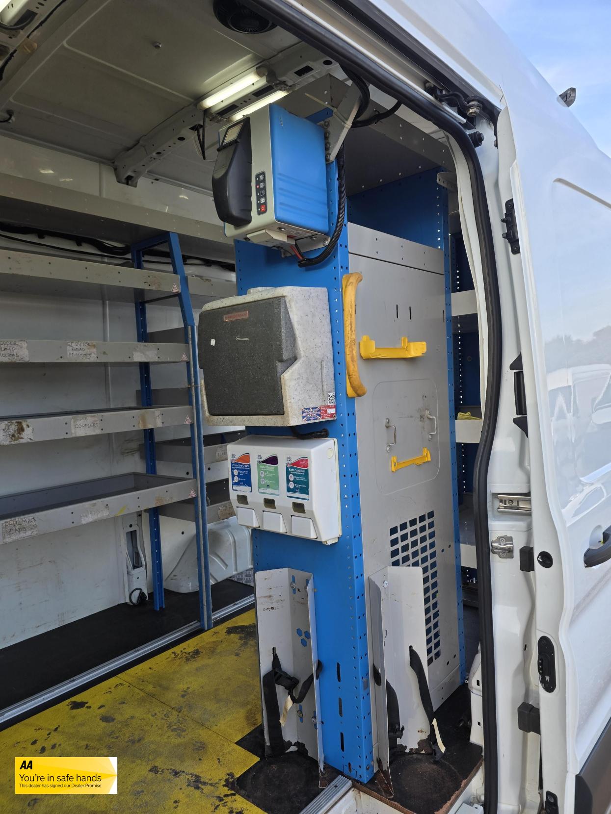 Vehicle 33