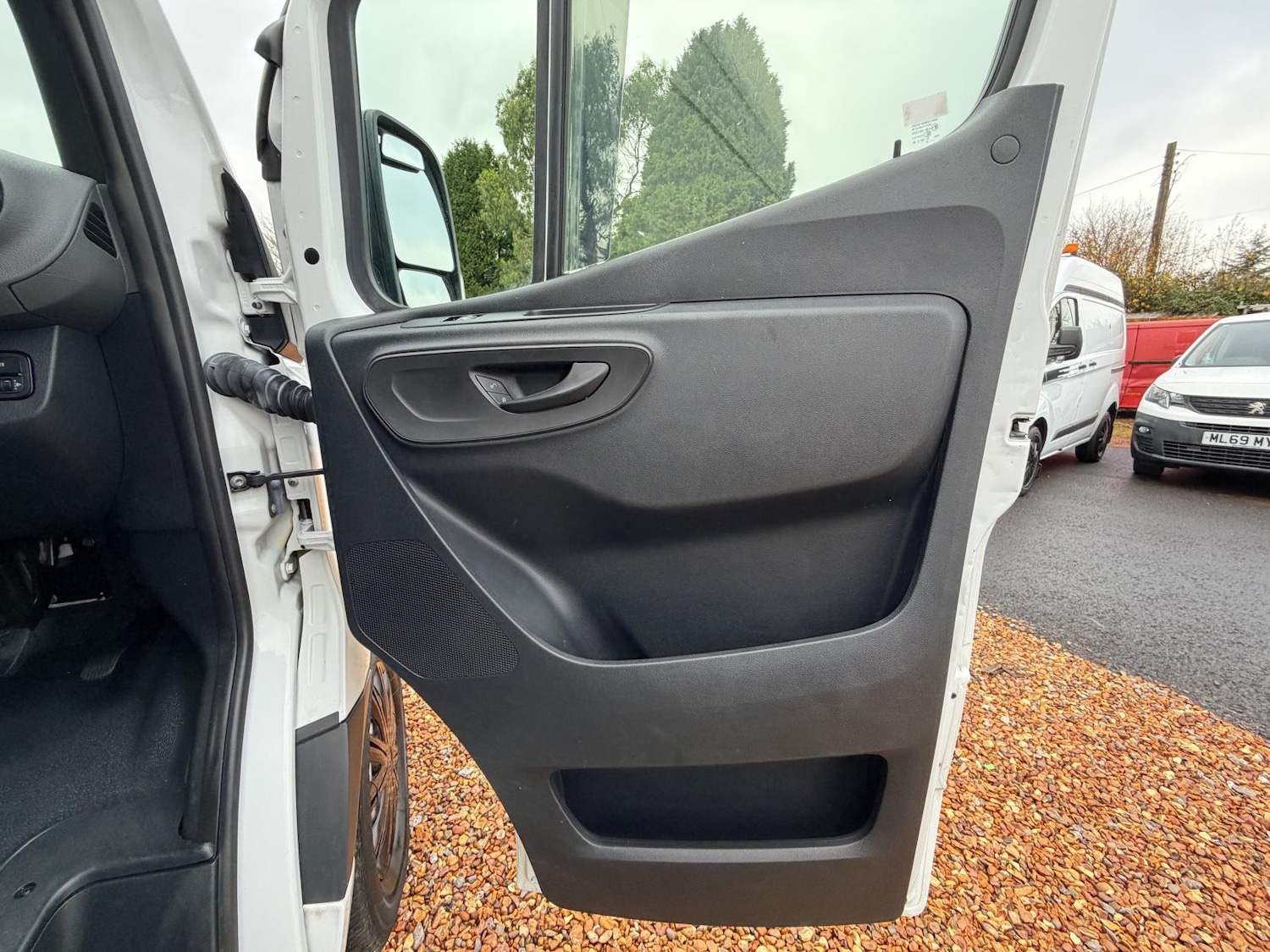Used Mercedes-Benz Sprinter 2019 for sale - 76664899: Photo 17