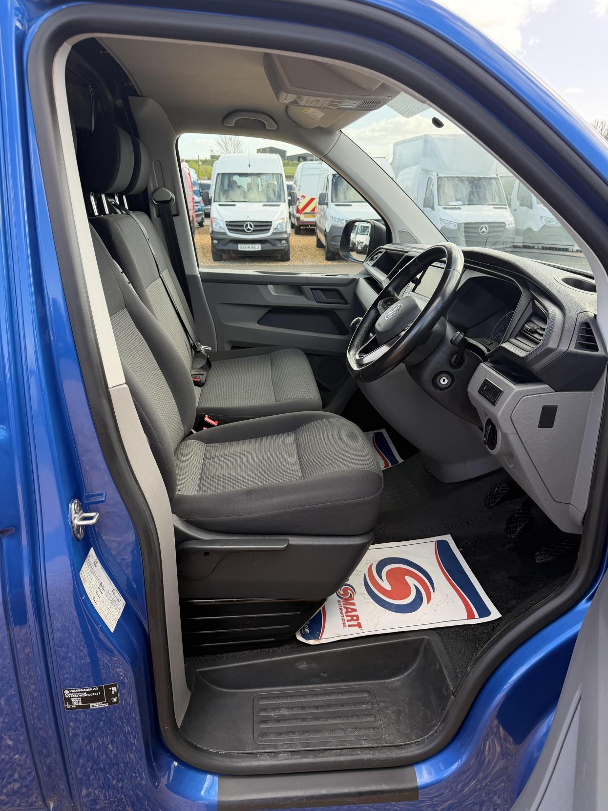 Used Volkswagen Transporter 2021 for sale - 78071672: Photo 14