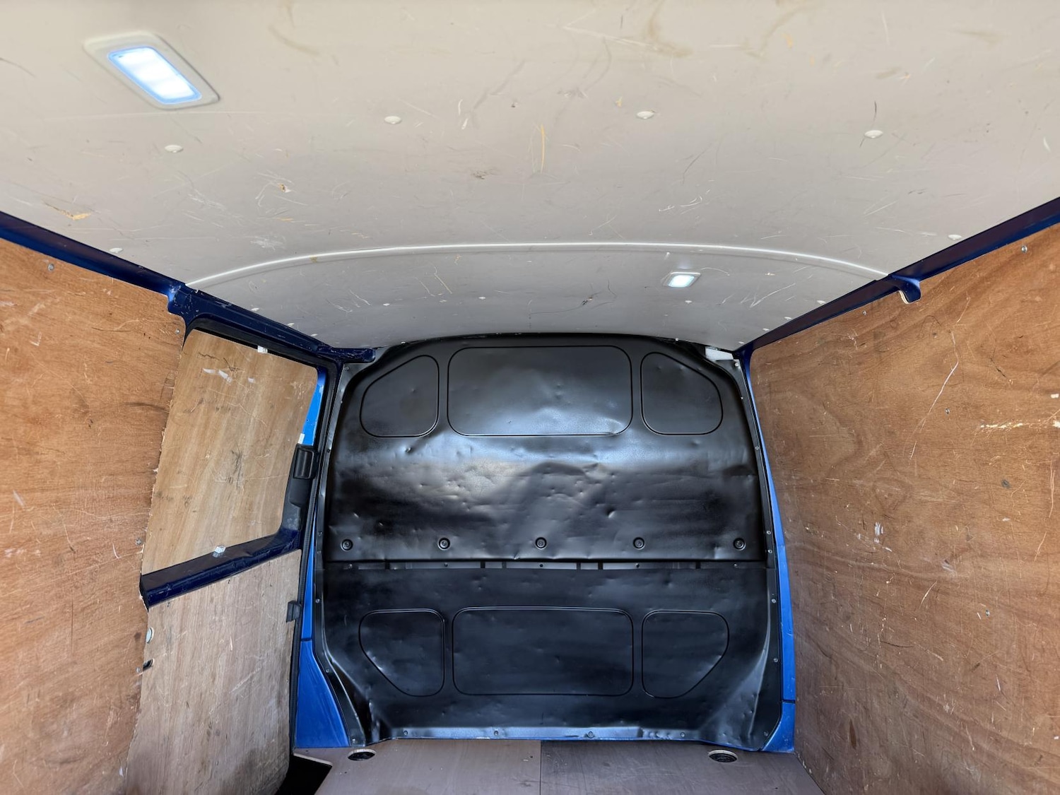 Used Volkswagen Transporter 2021 for sale - 78071672: Photo 43