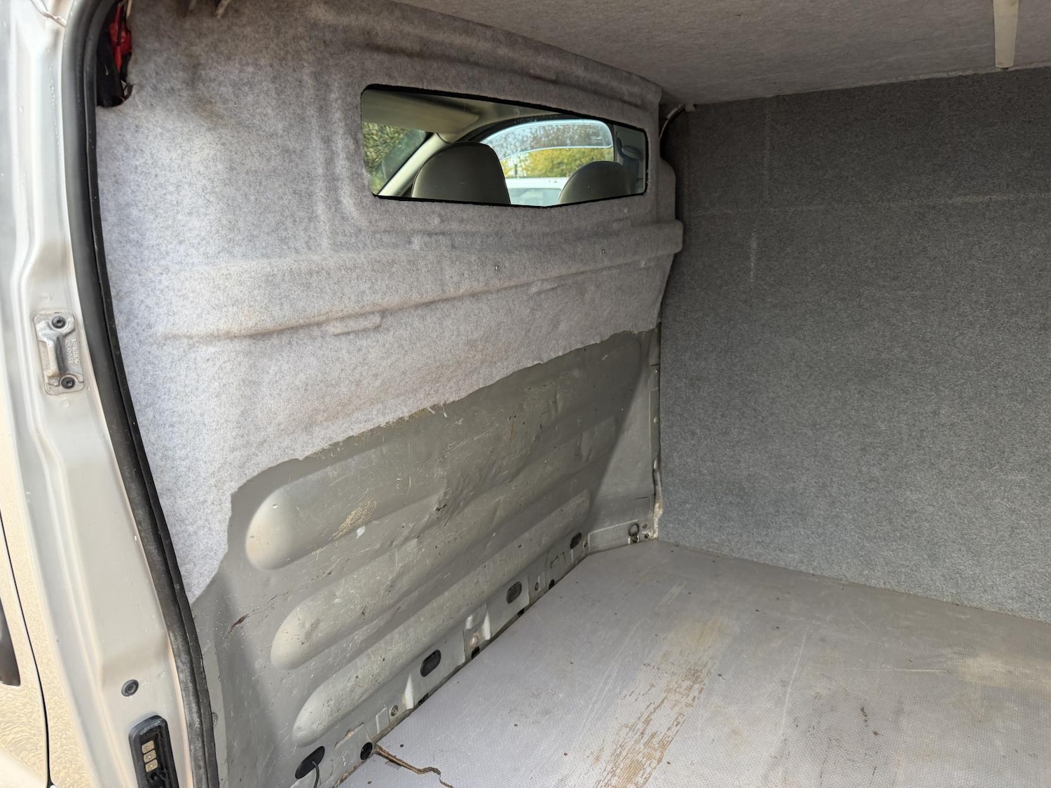 Used Vauxhall Vivaro 2005 for sale - 76431199: Photo 22