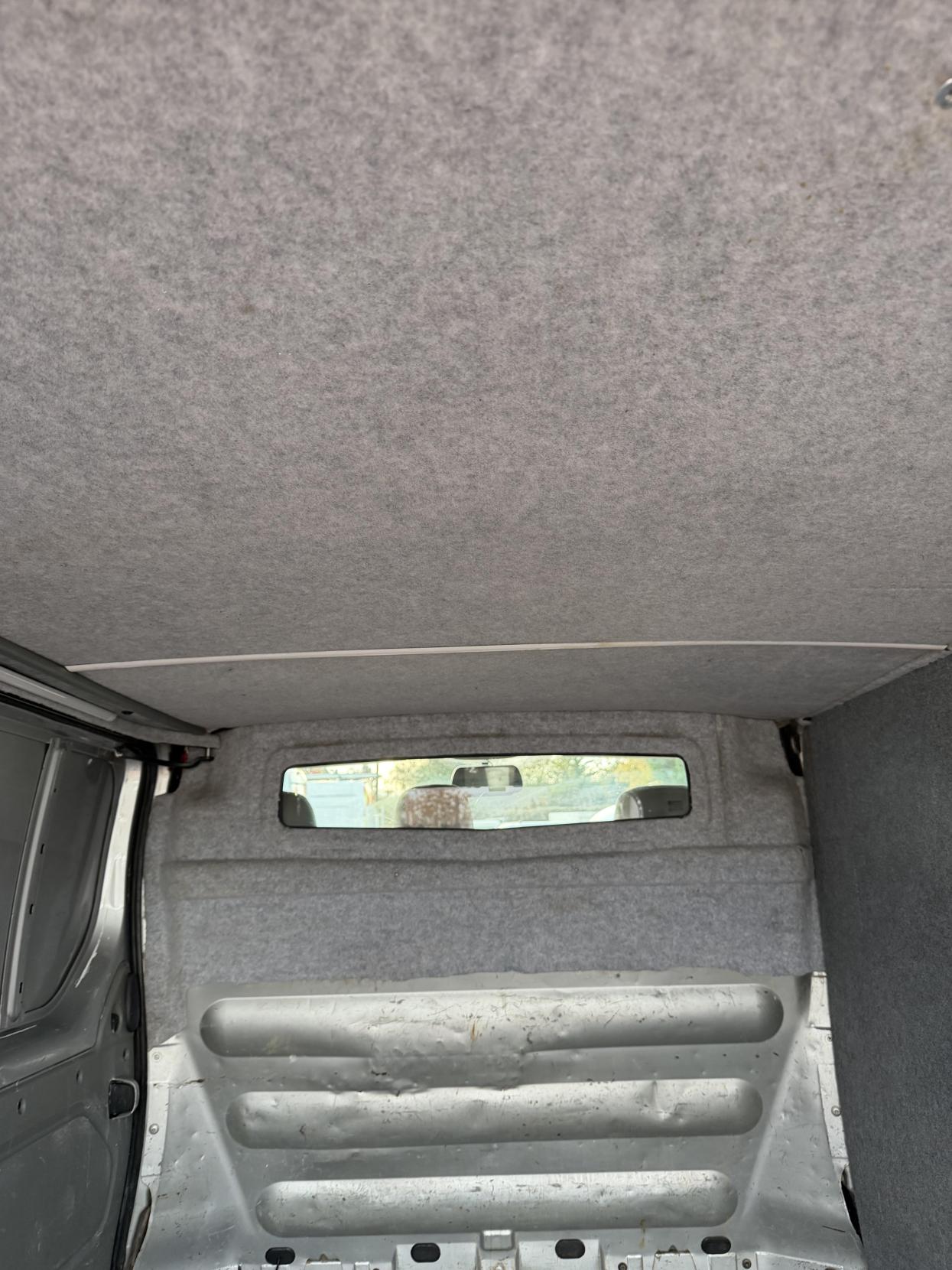 Used Vauxhall Vivaro 2005 for sale - 76431199: Photo 31