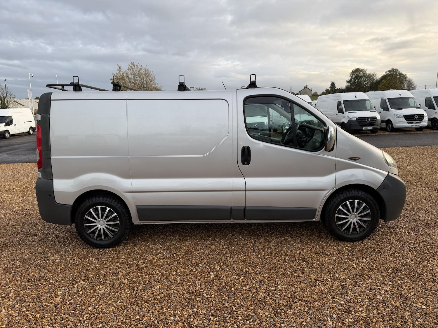 Used Vauxhall Vivaro 2005 for sale - 76431199: Photo 8