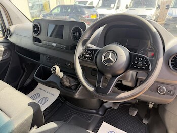 Used Mercedes-Benz Sprinter 2020 for sale - 79008215: Photo