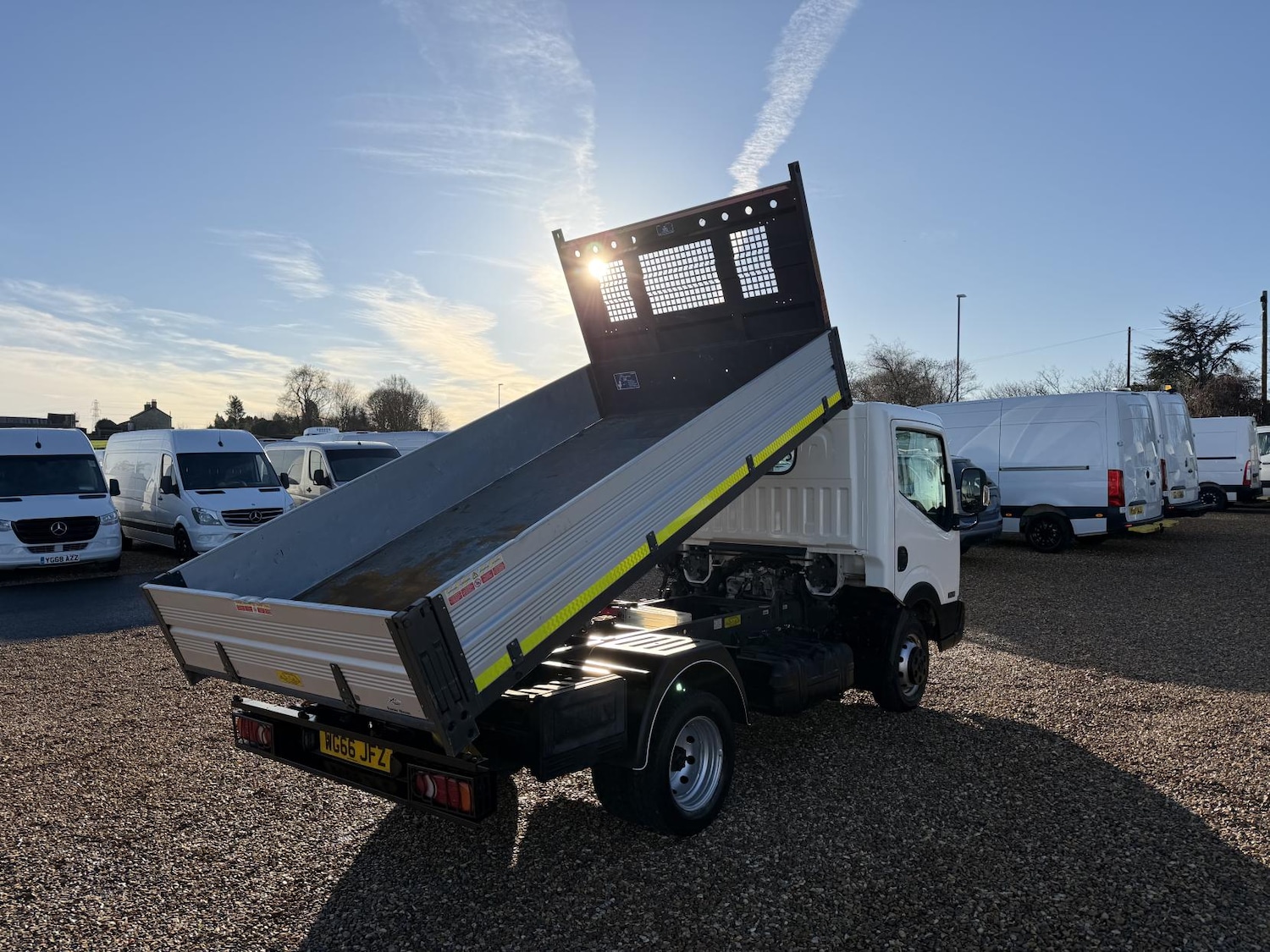 Used Nissan Cabstar 2017 for sale - 76925336: Photo 10