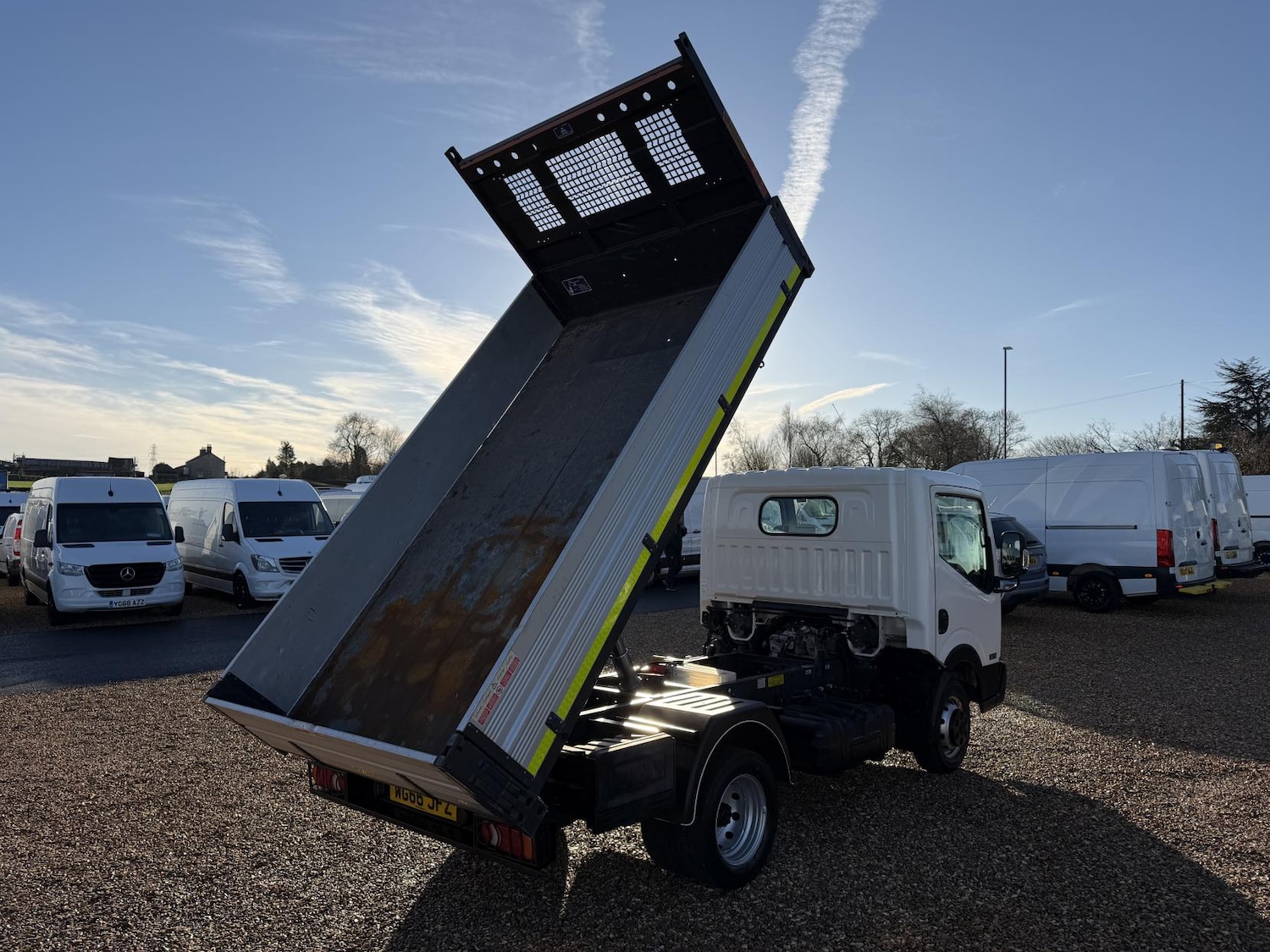 Used Nissan Cabstar 2017 for sale - 76925336: Photo 11