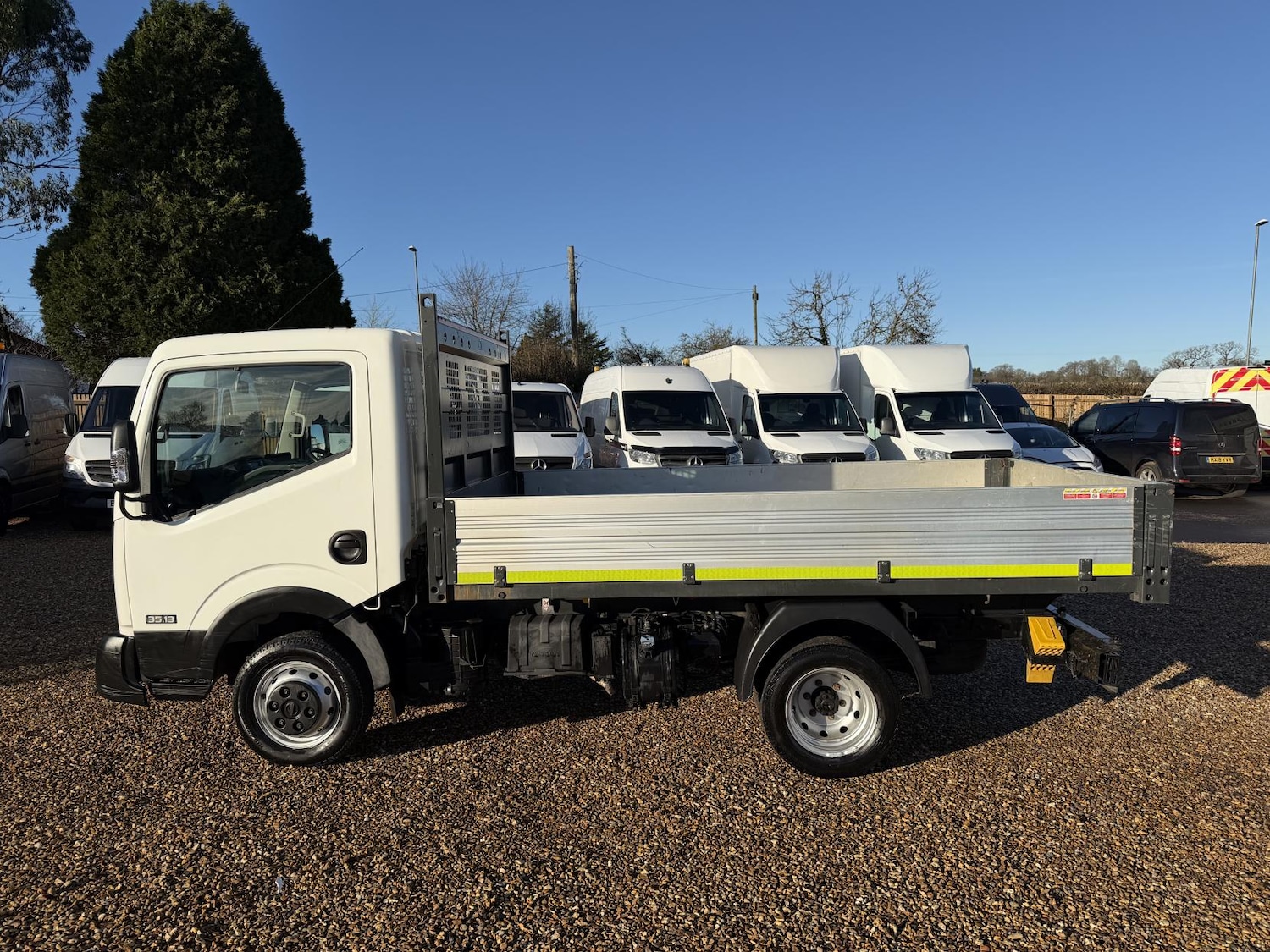 Used Nissan Cabstar 2017 for sale - 76925336: Photo 15