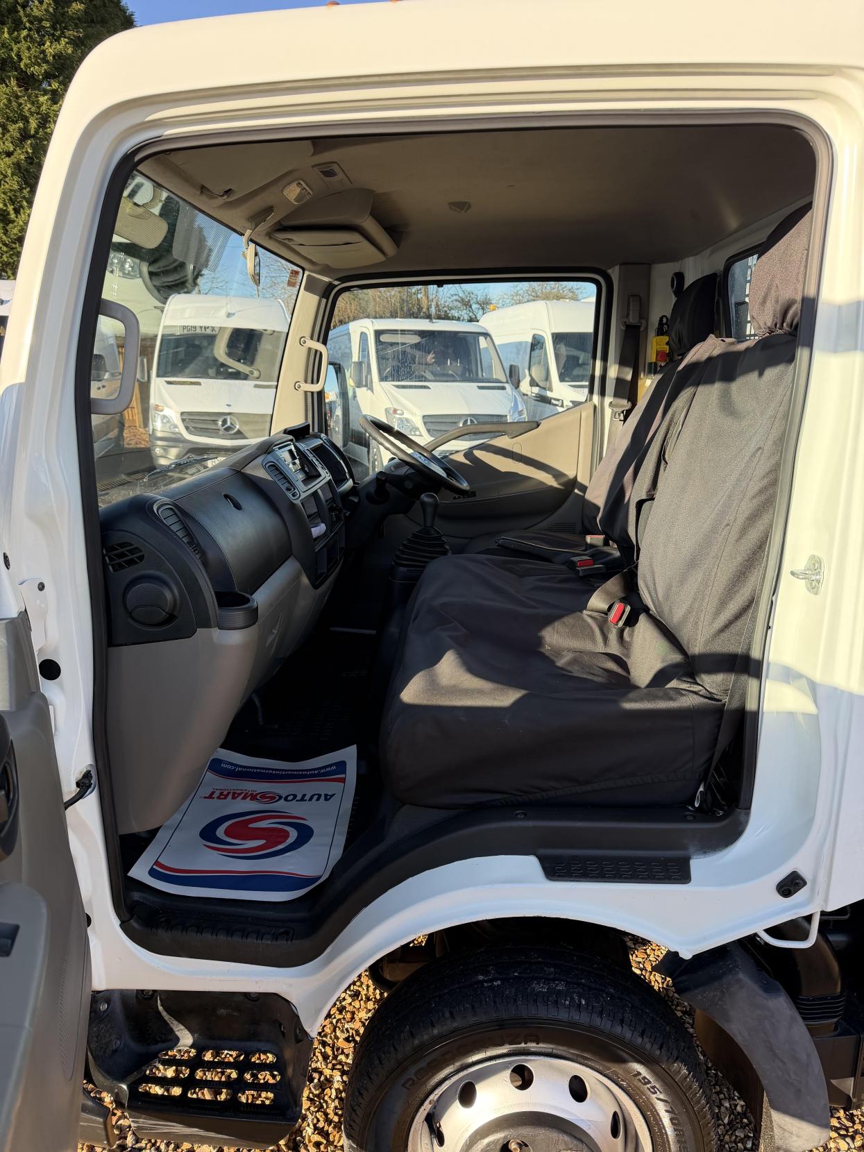 Used Nissan Cabstar 2017 for sale - 76925336: Photo 25