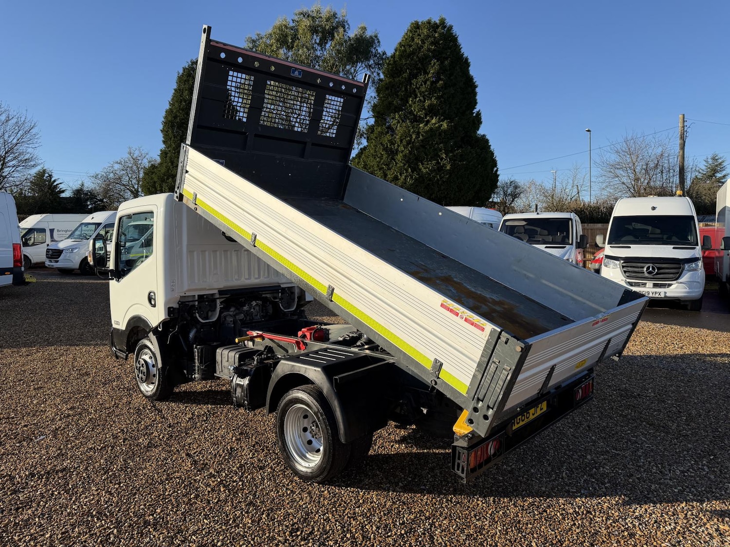 Used Nissan Cabstar 2017 for sale - 76925336: Photo 6