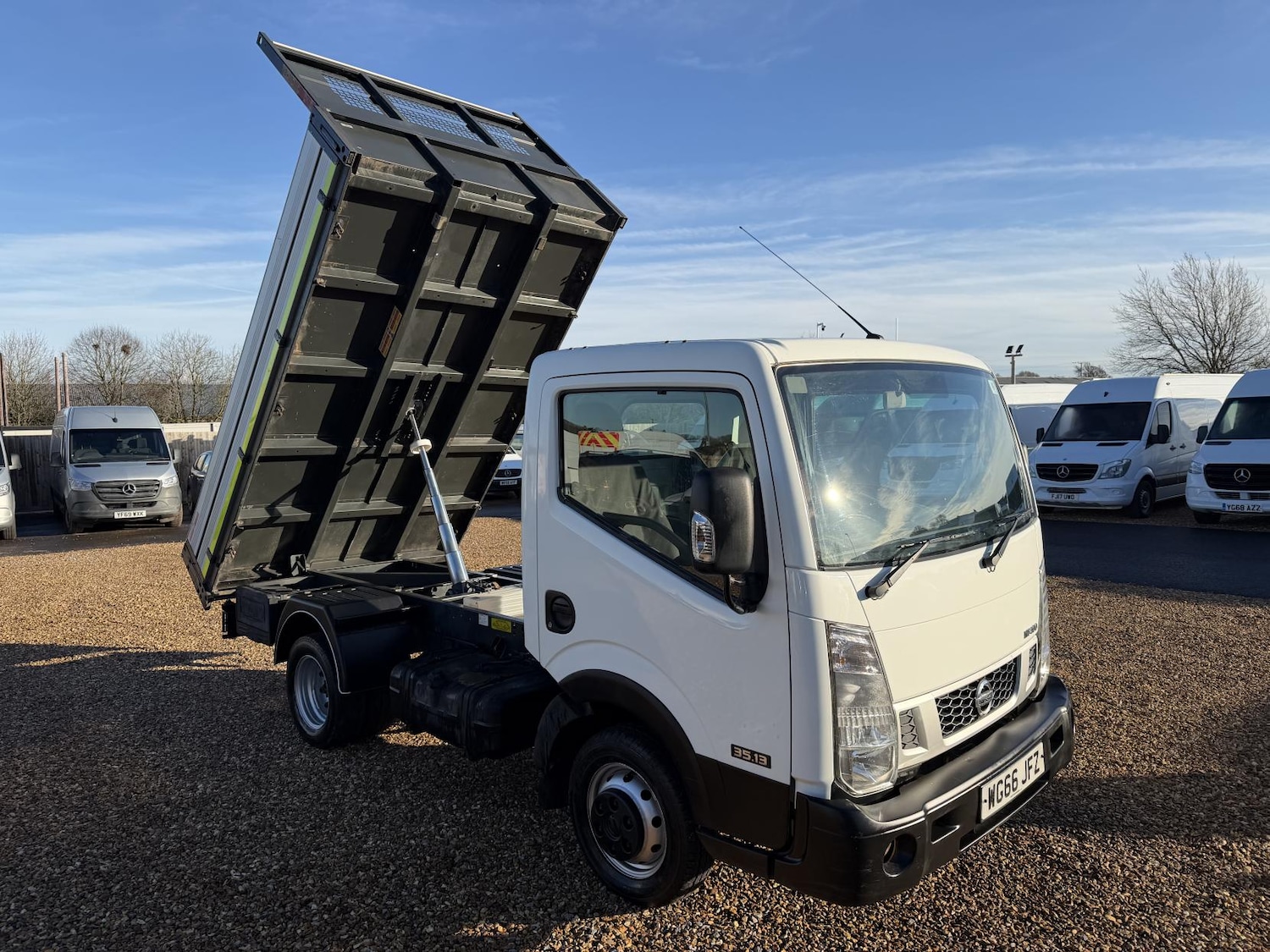 Used Nissan Cabstar 2017 for sale - 76925336: Photo 8