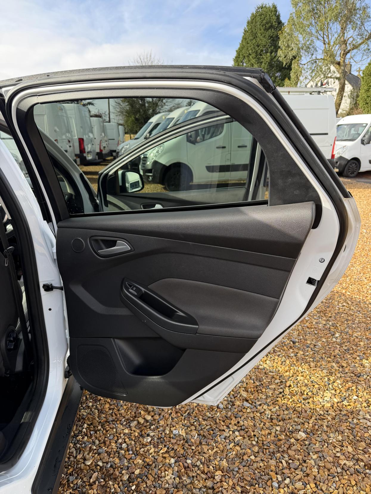 Used Ford Focus 2012 for sale - 77536404: Photo 13