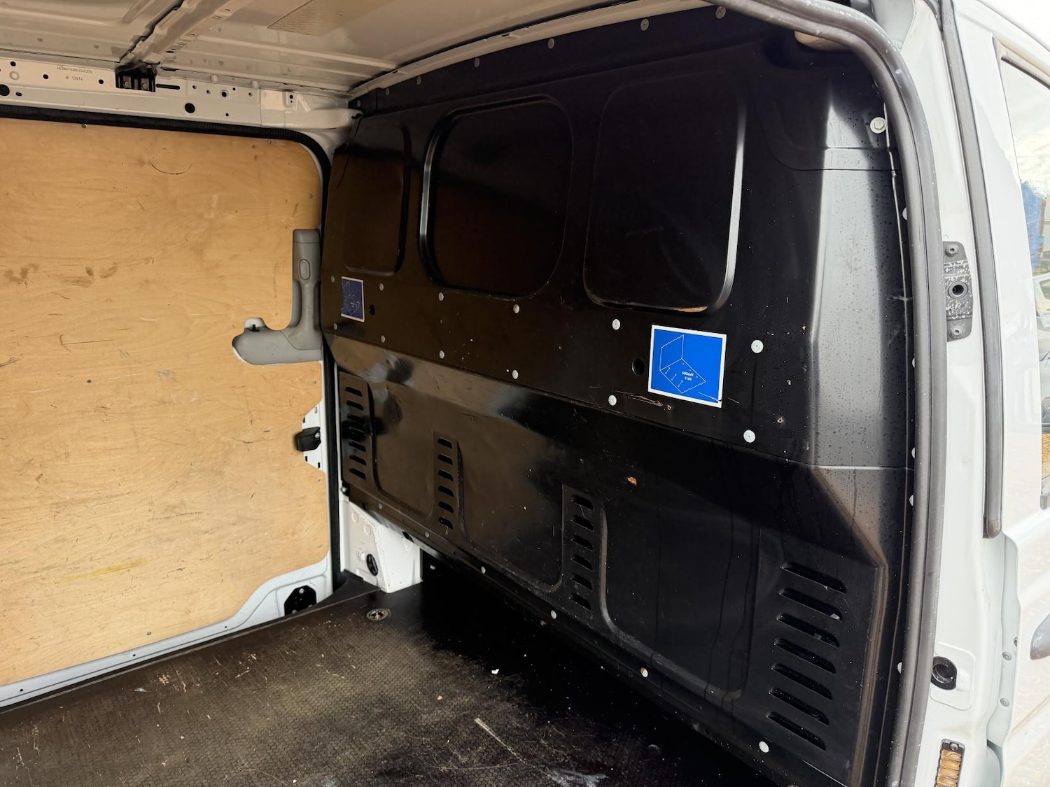 Used Mercedes-Benz Vito 2013 for sale - 77063591: Photo 31